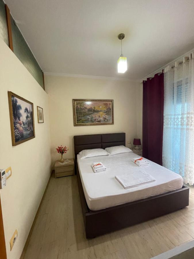 Comfy Apartament Appartement Vlorë Buitenkant foto